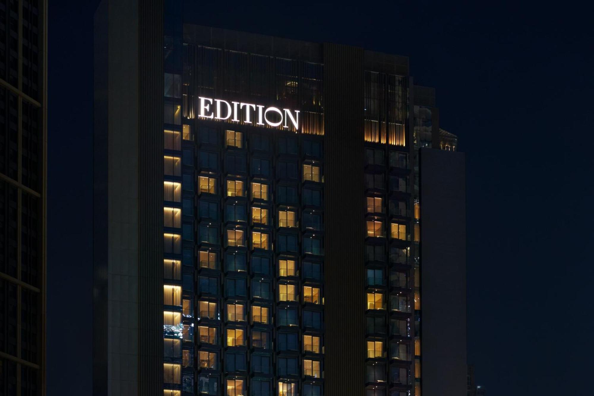 The Dubai Edition Ngoại thất bức ảnh Edition at night